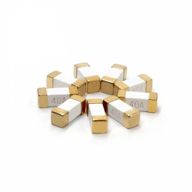 4.5*12方頭貼片保險(xiǎn)絲 SMD4718